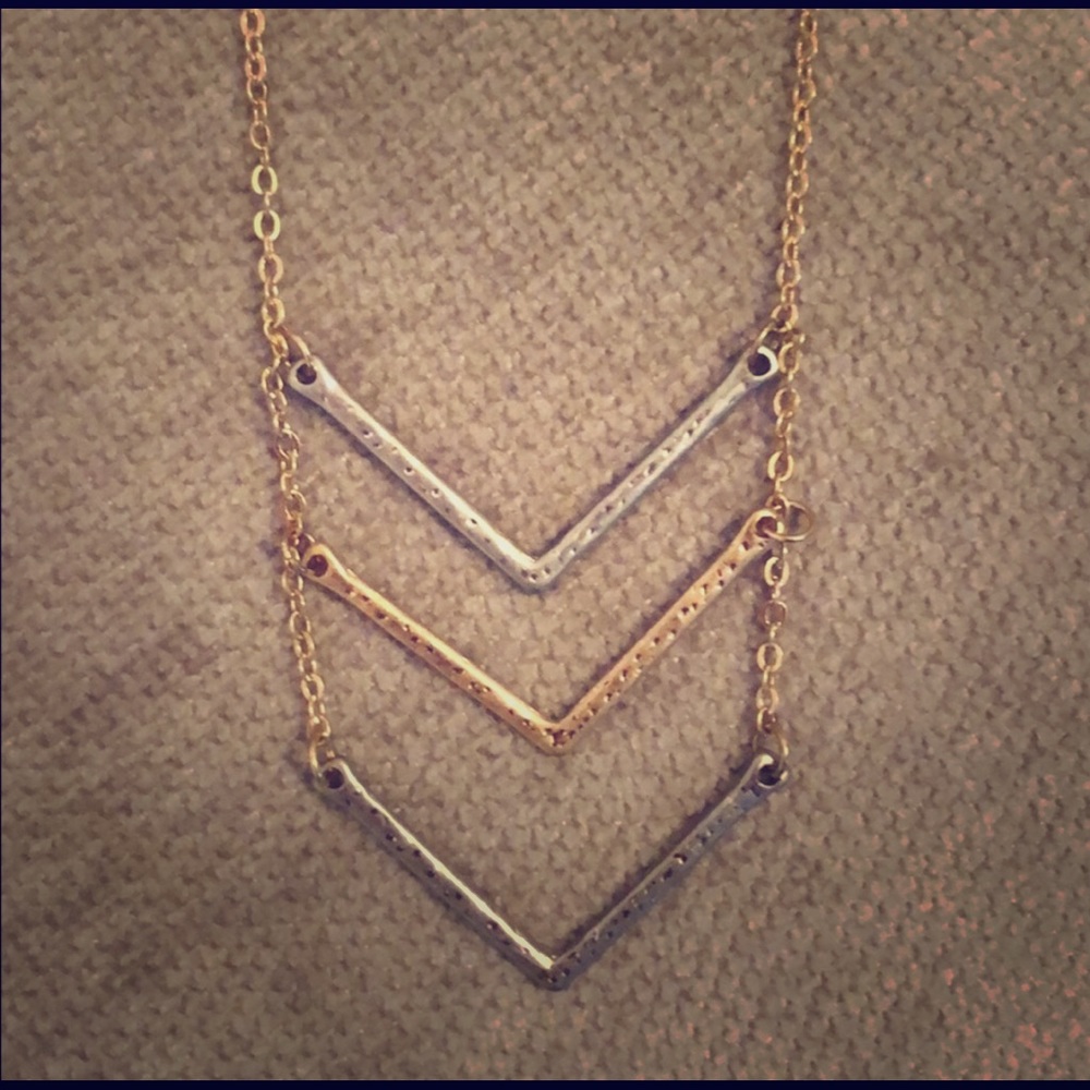 Francesca’s Gold & Silver Arrow Necklace